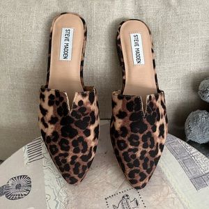 Steve Madden Leopard Print Mule Flat Size 7